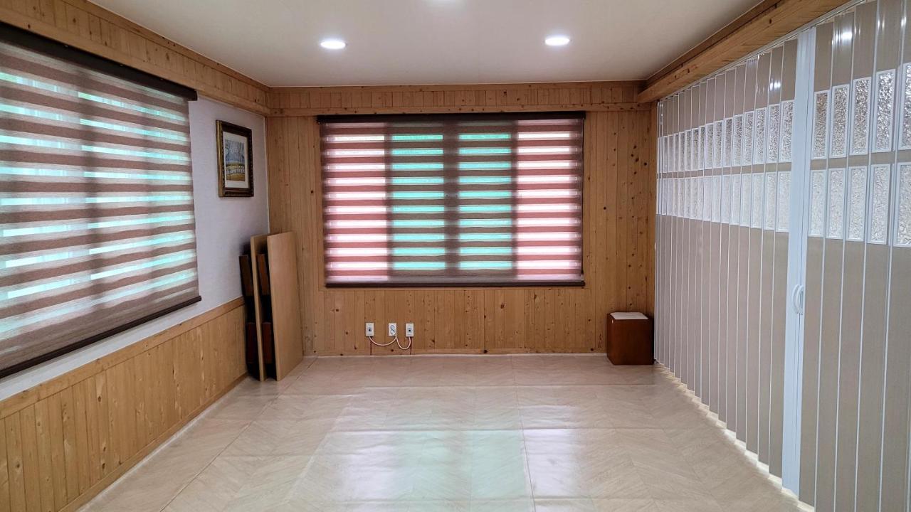 Rg Pension Hadong Exterior photo